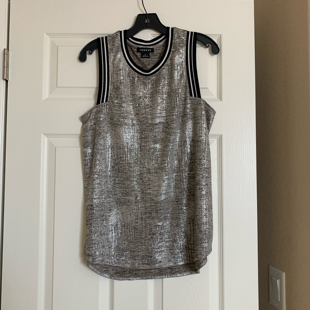 Trouvé Metallic Top
